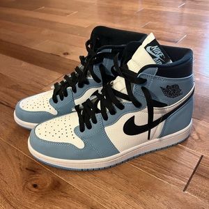 Nike Jordan 1 Retro High OG- University Blue